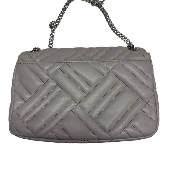 Michael Kors Peyton Medium Shoulder Flap Pearl Grey - Picture 10 of 10